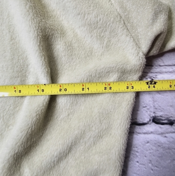 C&C California Alfalfa Green Soft Fuzzy Open Cardigan Sweater NWT Size Large - Picture 9 of 11